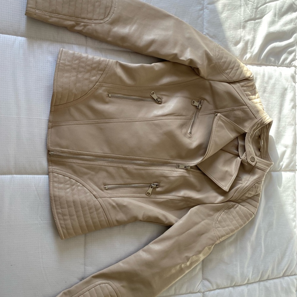 Stylish Tan Leather Jacket
